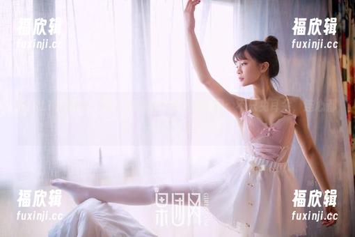 GIRLT果团网 - 通灵儿的兔女郎高清套图：不只兔耳朵，连心都被抓走了！