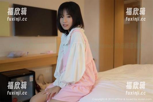MFStar模范学院-夏笑笑Summer MFStar模范学院 - 快来围观!夏笑笑Summer的最新圣诞图集带你进入欢乐氛围!