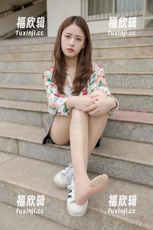 MSLASS梦丝女神 - 张灵儿甜心套图，真敢打着可爱的幌子让人上钩！