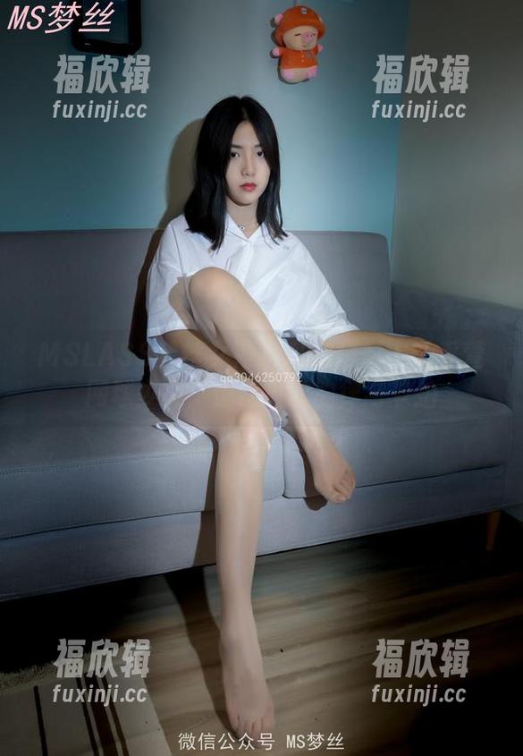 MSLASS梦丝女神 - 私房摄影中的香萱网球少女：追逐风的韵律与节拍