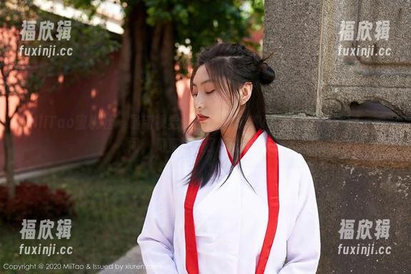 MiiTao蜜桃社 - 最新视觉冲击！韵莉娜VANILLA泳衣那一瞬间，简直颠覆了我的审美。