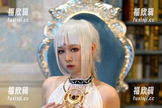 PAKI草莓酱写真纪行：女孩的精选作品集，像阳光洒满心间！