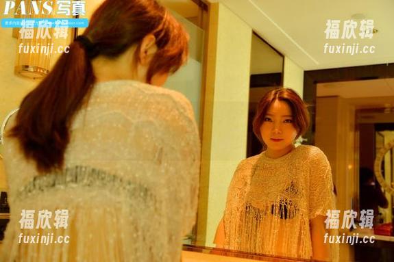 PANS写真 - 微妮的少女梦，高清写真下载，警告：一旦下载，定会心动！