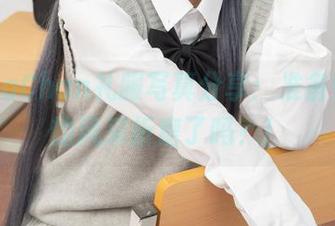 PoppaChan礼服写真分享：准备好被我的风采折磨了吗？！