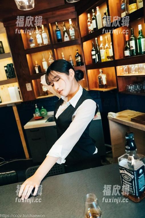 Sonson(손손)的黑玫瑰之旅：在高清里品味异世界的诱惑！