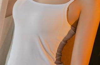 UGirls尤果网 – 最新写真，乔依琳化身女神，照亮你的每一个早晨
