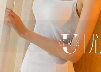 UGirls尤果网 – 深水中的轻舞：乔依琳泳池图集给你不一样的视觉