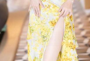 XIAOYU语画界 – 小海臀Rena的制服：每一张图片都在挑战我的理解能力！
