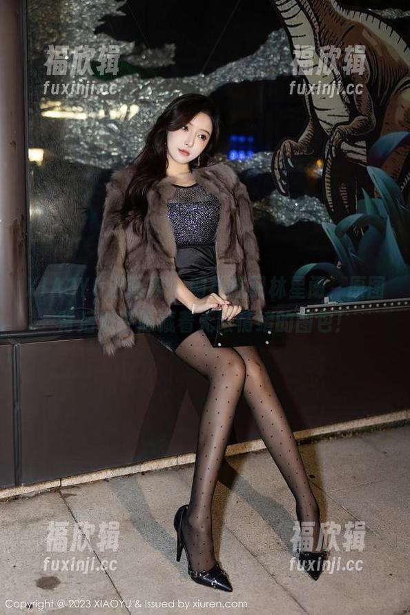 XIAOYU语画界-林星阑 XIAOYU语画界 - 网袜搭配林星阑,原图背后似乎隐藏着无限情绪的图包!