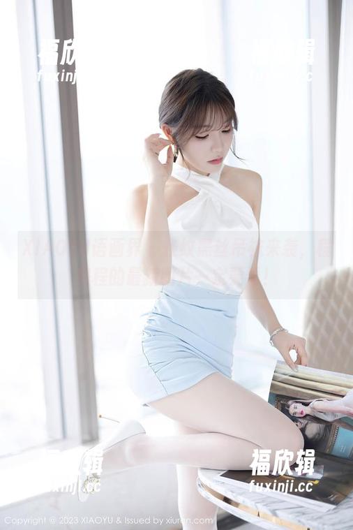 XIAOYU语画界-程程程 XIAOYU语画界 - 条纹黑丝吊袜来袭,程程程的最新图片一定要看!