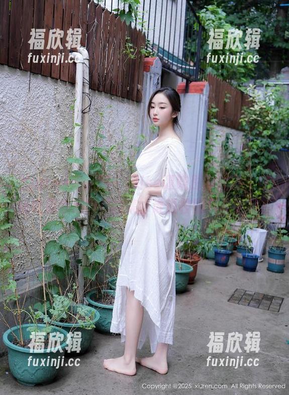 Xiuren秀人网-Elise谭晓彤 Xiuren秀人网 - Elise谭晓彤的校园,在线收藏奇思妙想合集,谁说校园只能学习?