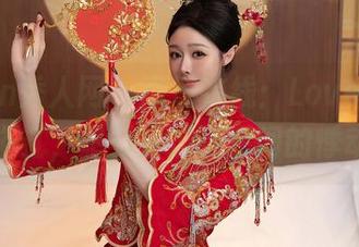 Xiuren秀人网 – 高清在线：Lovely璐璐的浴缸，感受水波荡漾间的悸动！