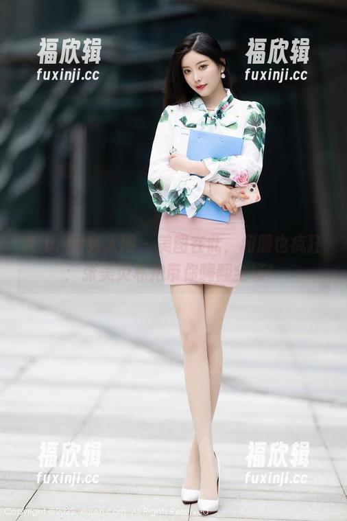Xiuren秀人网 - 美图在此，和服也疯狂：张美荧私拍带你嗨翻全场！