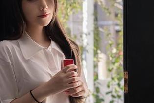 Xiuren秀人网 – 星星baby的油亮合集——免费的视觉享受，谁能拒绝呢？