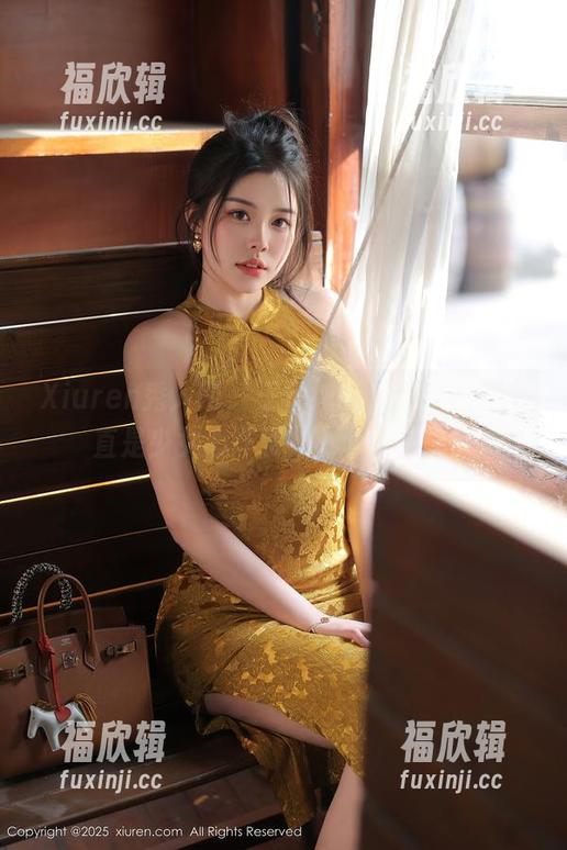 Xiuren秀人网 - 王伊纯的自拍写真，简直是少女心炸裂，小心心在跳！