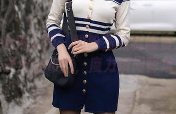 Xiuren秀人网 – 盼盼玉奴制服资源：当气质遇上布料，魔力瞬间释放！