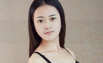YouWu尤物馆 – 潘琳琳ber的黑丝私拍合集：在撩人中隐藏的柔软与坚韧
