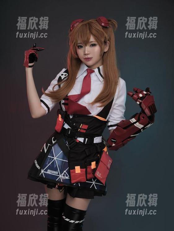 ZinieQ 福利满满的ZinieQ空姐写真,清新又迷人!