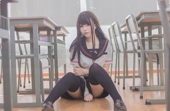 下载yoko夏宅的全套丝袜，谁说宅女不能性感呢？