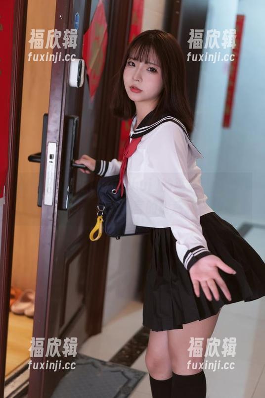 yuuhui玉汇(kokuhui)的巫女：全套写真，传达无言的诱惑。