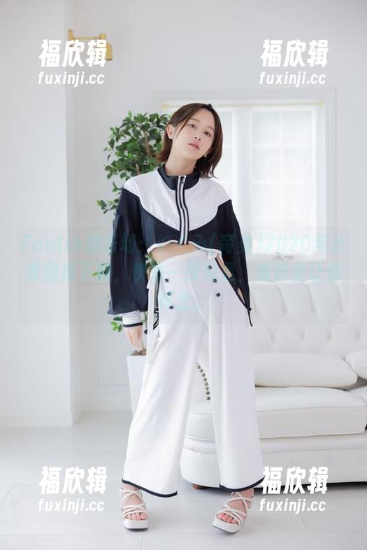 Fantia游乐场：いくみ(育美)2020年合集图库下载，快来一探究竟，或许会让你怀念。