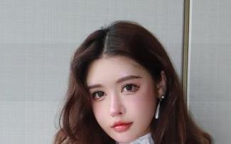 微密圈 – 看！极致小恶魔于芷晴的照片，真是让人心动得要耍流氓！