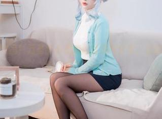 凉凉子的新作品！万圣节小恶魔猫耳照片分享，让你的心情也变得“阴森”一下！