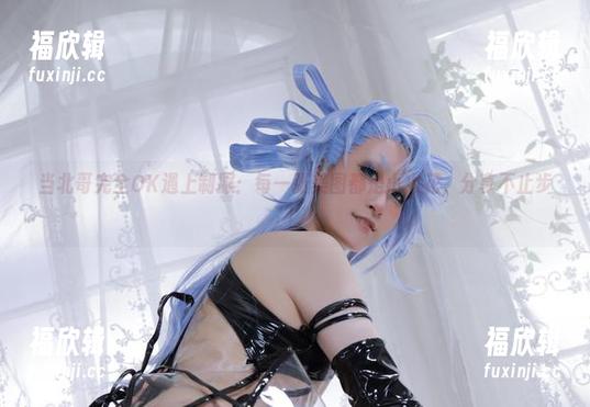 当北哥完全OK遇上制服：每一张美图都是小火花，分享不止步！