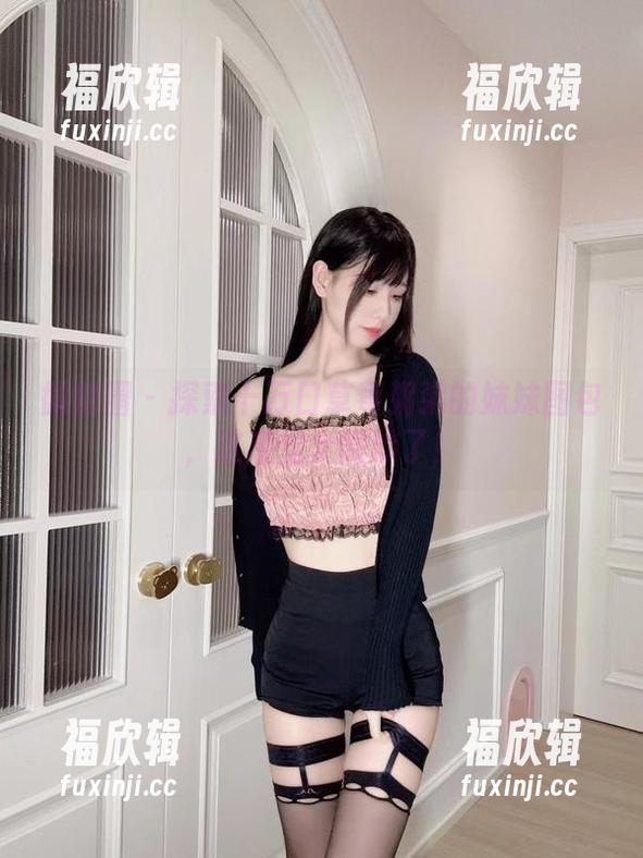 十万口草莓粥粥 微密圈 - 探索十万口草莓粥粥的妹妹图包,这感觉太微妙了!