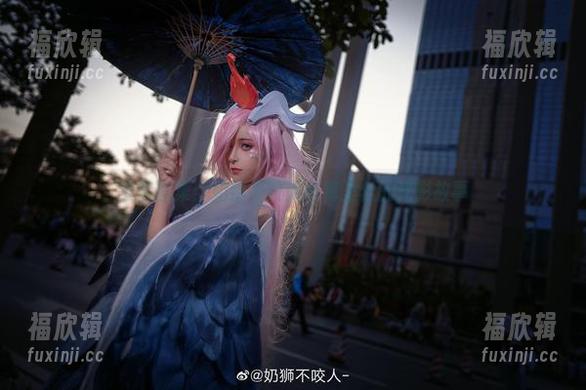 全套图集：奶狮不咬人与裤里丝的光影故事