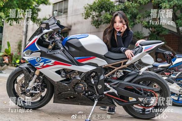 妍子坚不可摧 妍子坚不可摧花嫁的高清图包,带你走进那神秘又美好的婚礼梦境,让人想哭。