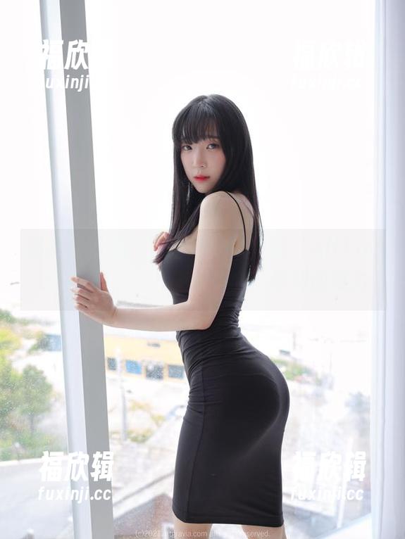 最新写真集！姜仁卿(강인경)的‘AllTimesTravel’，光影游走，瞬间的魔力