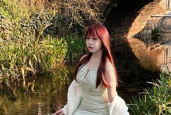 女王宝儿mysterial的最新cos，给你不一样的视角！快来围观！
