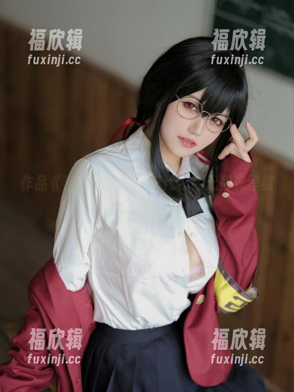 作品《浴缸》：小仓千代w在无圣光里绽放的私密美