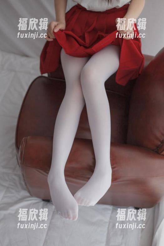 这不，“少女秩序”的新写真又升级啦！猫猫们可爱得像四次元生物，快来冲浪更新！