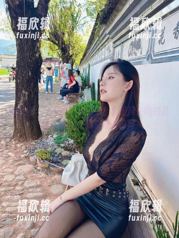 就是阿朱啊 微密圈 - 不只是下铺同学!就是阿朱啊的最新美图带你探索奇妙瞬间