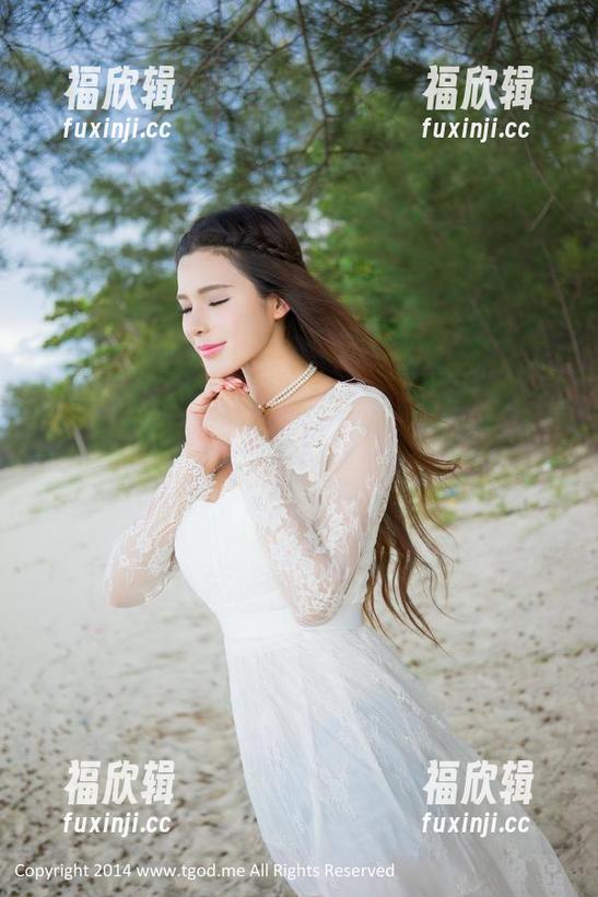 推女神 - 沛沛Eankei的全套写真：沉浸在死库水的梦幻中
