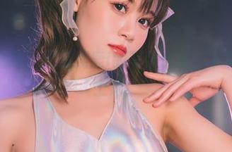 浴缸奇遇记：星黛鹿鹿i的写真合集，下载一次爱上她！