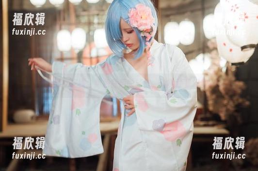 晕崽Zz在线：黑色背后的秘密，真相还是幻觉？