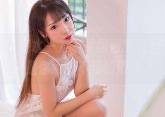 有位伊人在水一方，果团网的无圣光图包是你意想不到的清凉
