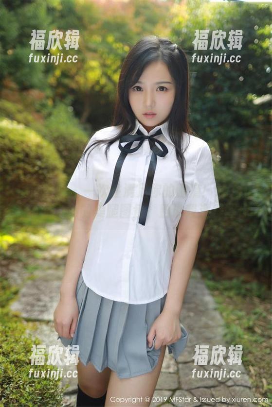 模范学院-Jennanni_Jen 模范学院 - 一次性满足你的腿瘾!Jennanni_Jen的美腿图包,别说我没提醒你