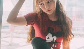 波萝社 – 来吧，猫九酱Sakura的灰丝写真，免费但小心眼泪。