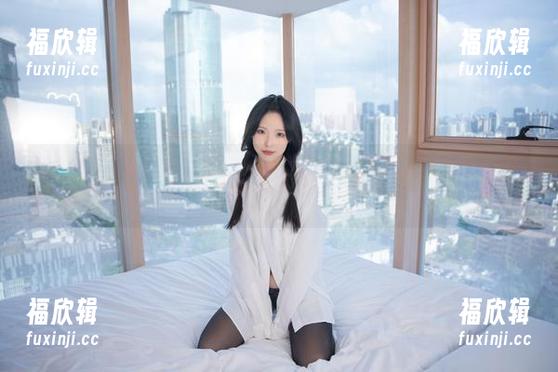 清水由乃的奇妙绘卷：漫画女孩作品集分享，涩涩的期待扑面而来！