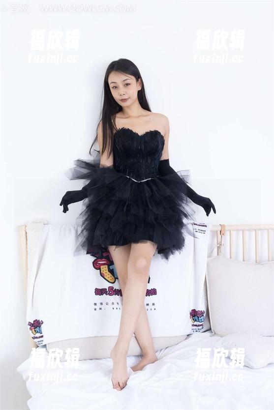 物恋传媒 - 在小茶的学妹合集里，下载脑补无限可能