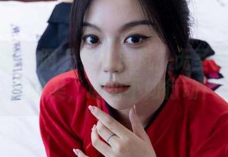 物恋传媒 – 陌上花开岚岚：无圣光照出真实的美，心动不如行动！