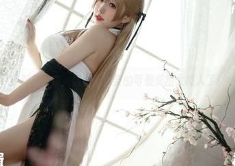 光影交错中，猫田圣奈奈的可畏美图太抓人了！
