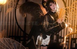 胶带的魔力与王胖胖u的写真：指尖一贴，灵感随之而来！