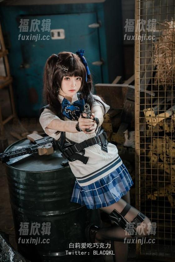 白莉爱吃巧克力 白莉爱吃巧克力的天台写真集,你能想象那种高清效果吗?我真是不敢相信!