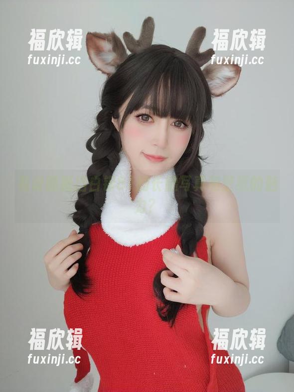 白银81 有谁能抵挡白银81的长腿写真和壁纸的魅力?