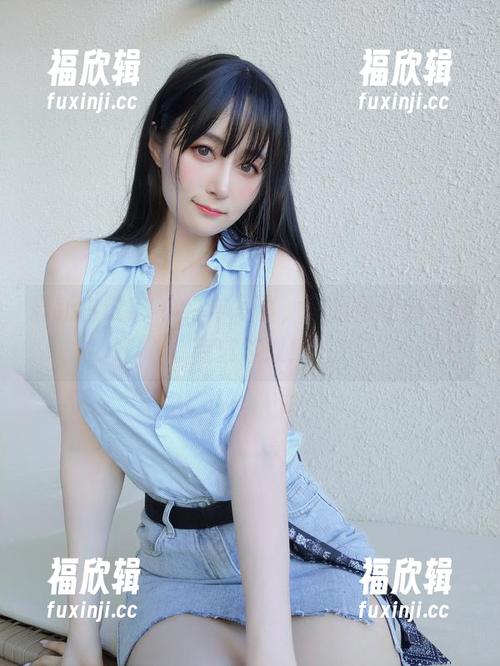 白银81 最新白银81小白羊写真,软萌得让你一秒变成羊奴!